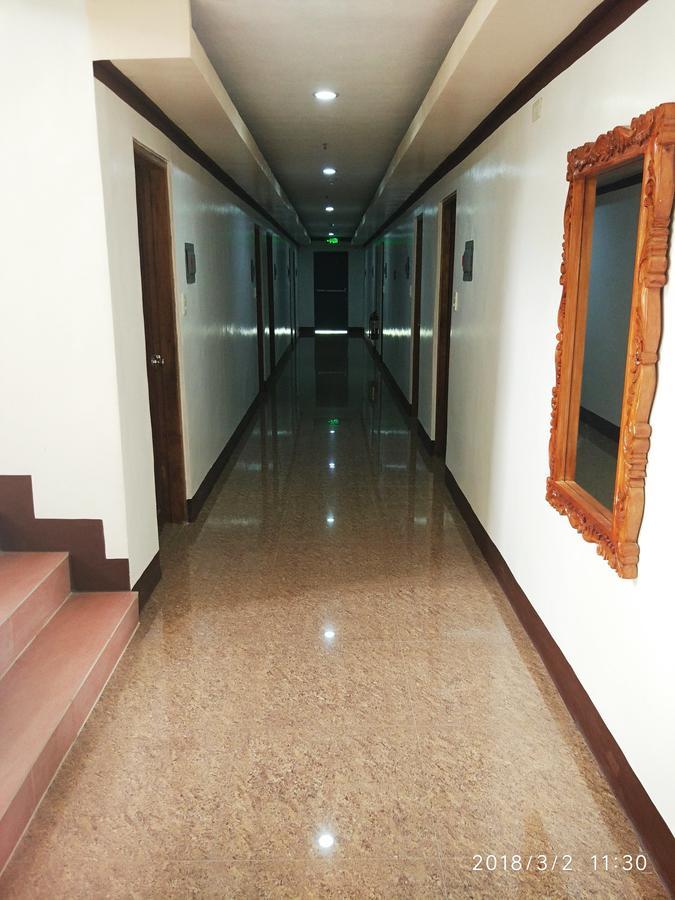 Batangas Bicotels Hotel מראה חיצוני תמונה