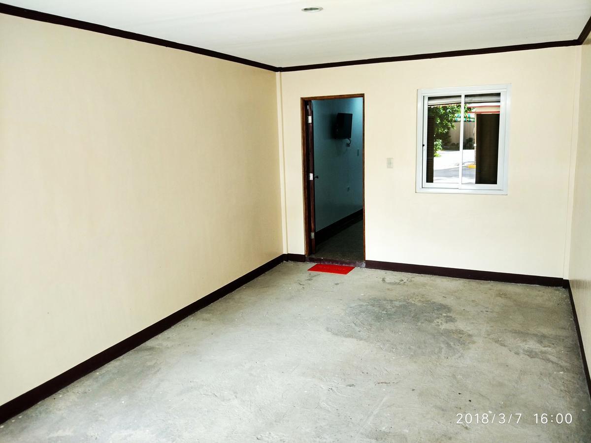 Batangas Bicotels Hotel מראה חיצוני תמונה